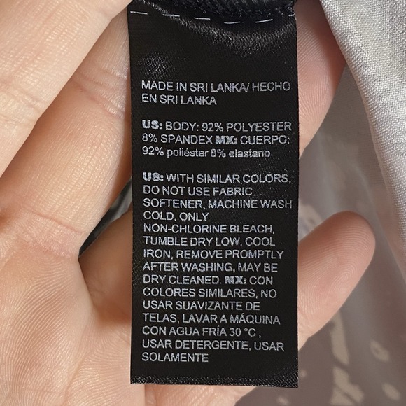 Chicos Top Womens 1 Medium Black White Flouncy Ruffle Sleeve V-Neck Boho Classic - Picture 12 of 16